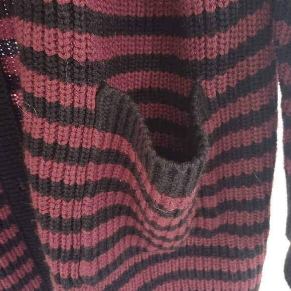 Hot Topic Gothic Striped Longline Cardigan Sweater XL Black Red Button Front - Picture 4 of 6